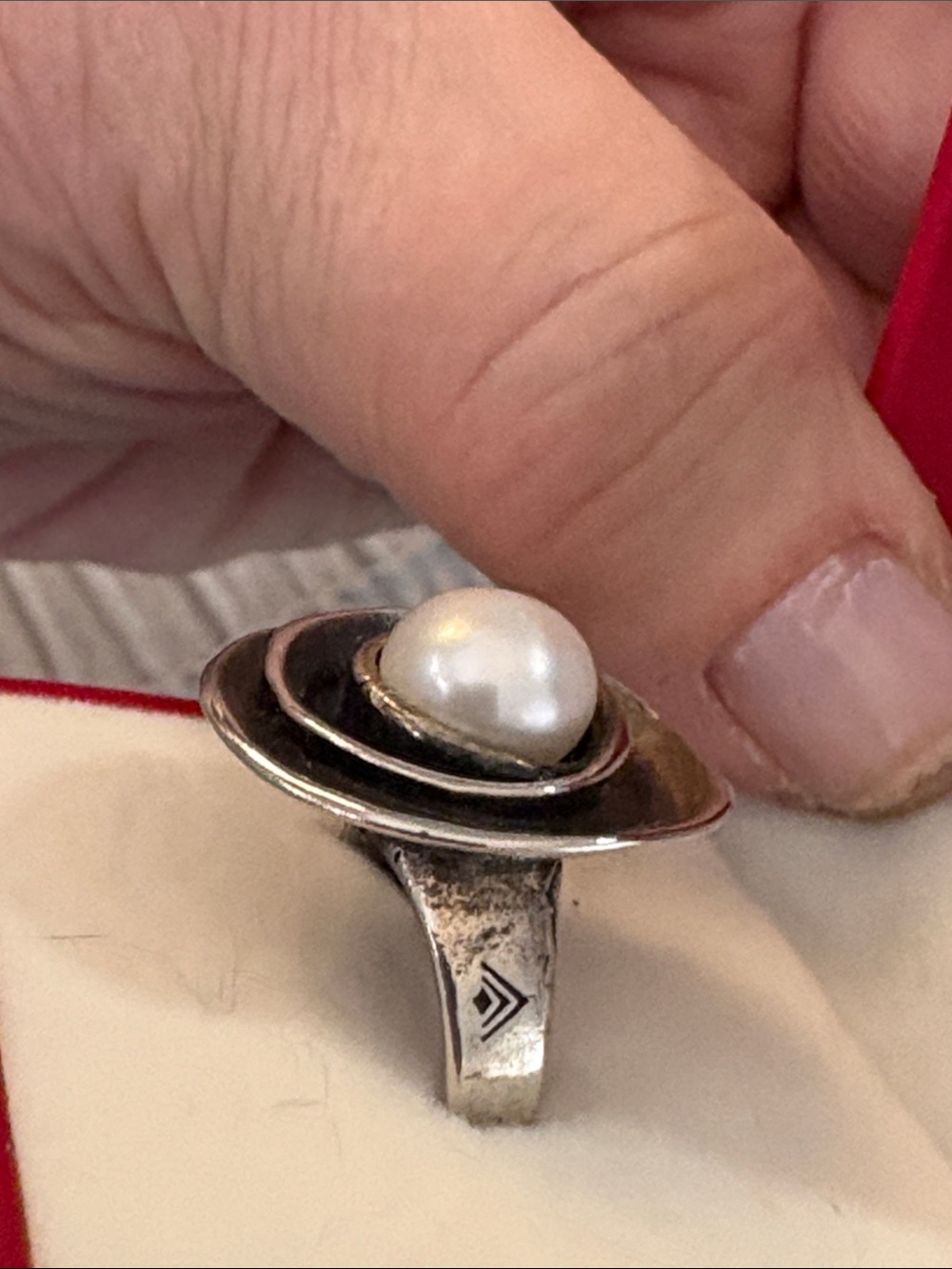 Sterling Silver White Pearl Ring by Silpada - Picture 3 of 3